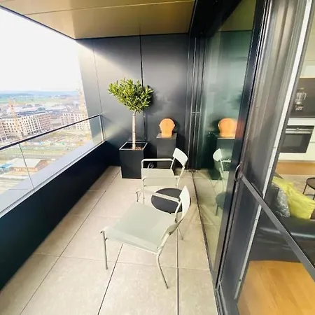 Elegant Room - Steps From Luxembourg Train Station Exterior photo